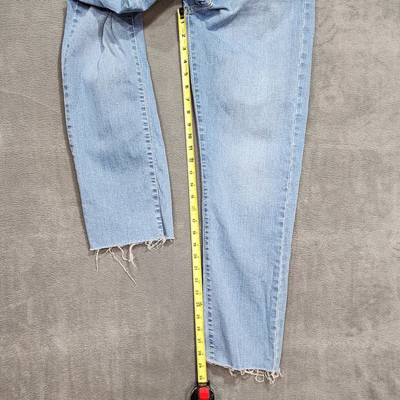 Forever 21 Jeans Slim Straight Light Wash Raw Hem Size 30 - Picture 9 of 9